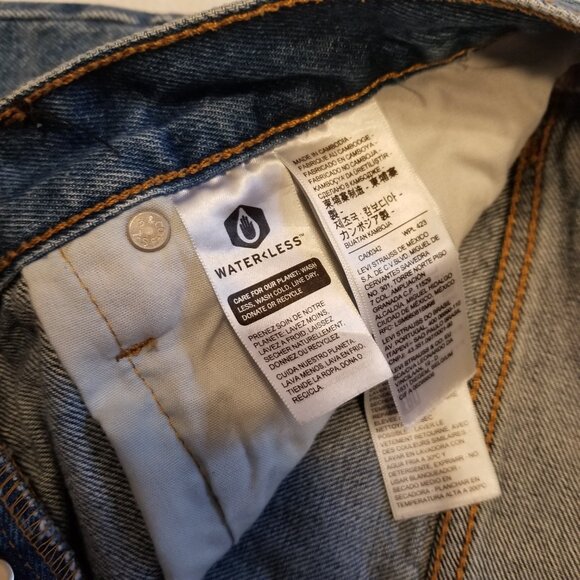 Levi's 501 High Waisted Jean Denim Shorts W31 Medium Wash Blude Faded Distressed - Picture 7 of 13